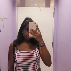 Meet your Posher, Kayla